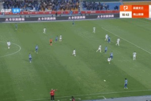 谈球吧(中国)官方网站半场-南通支云3分钟2球暂2-0佛山南狮 柳烨头球吊射陈彬彬世界波