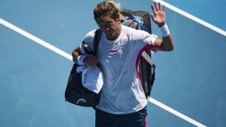 ATP迪拜站：张之臻0-2落败无缘16强 遭遇一轮游