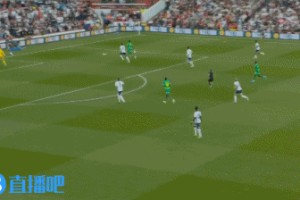 谈球吧(中国)官方网站英格兰被扳平，伊斯梅拉-萨尔破门