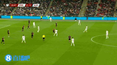 谈球吧体育官网入口斯凯利回顾英格兰首秀:这只是开始,会带着这份力量回到阿森纳