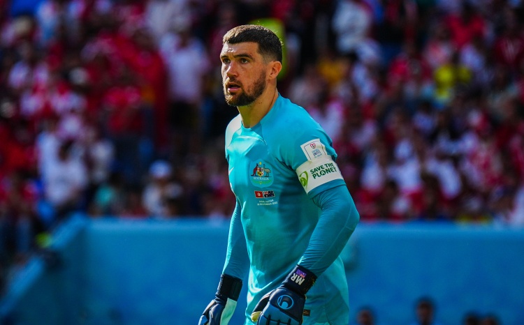 谈球吧法媒:马修-瑞安想留在朗斯,但是朗斯主帅有其他的选择