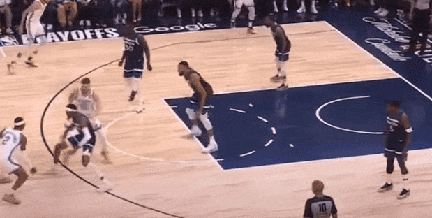 谈球吧官网登录入口爱德华兹，攻防两端炸碎雷霆